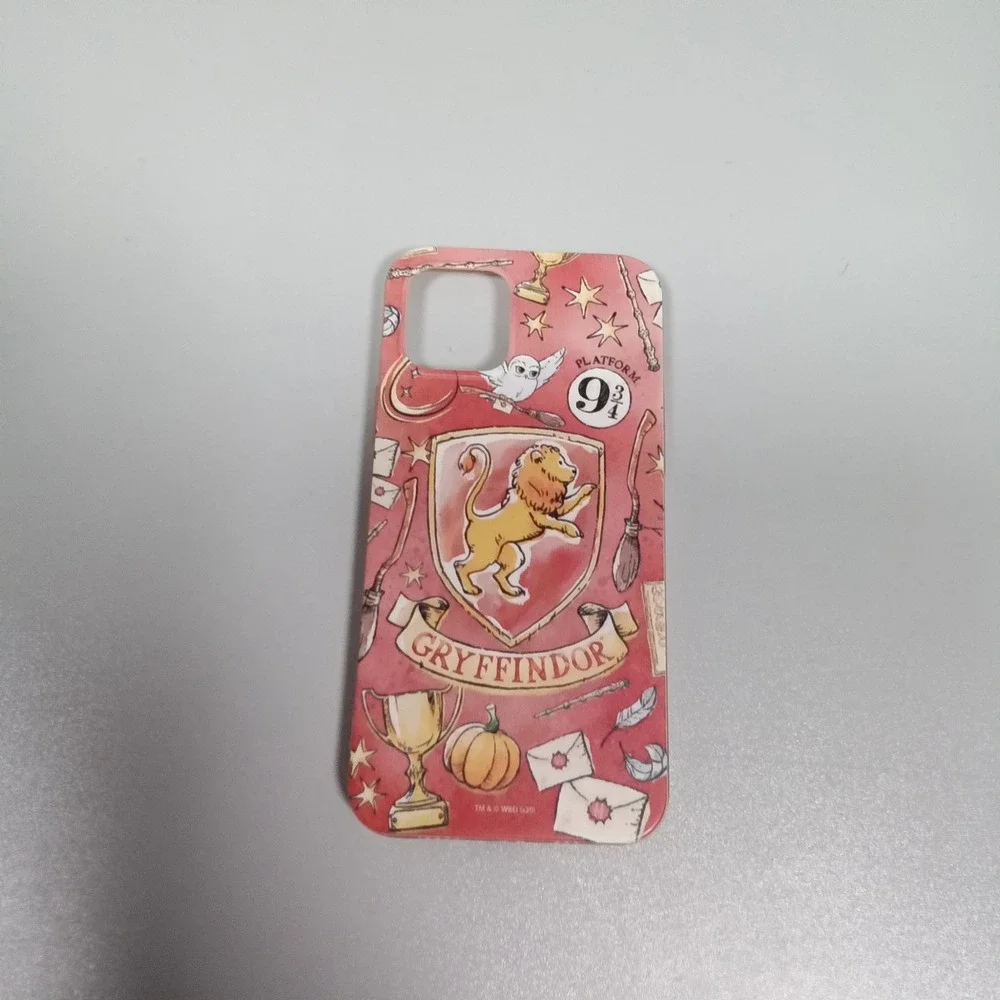 Harry Potter Gryffindor iPhone 11 Case Red Hedwig Platform 9 3/4 Wizarding World